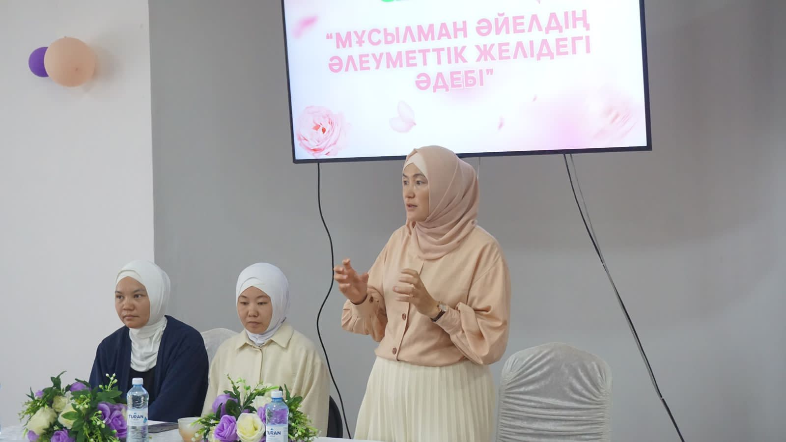 Жапондық ашық ауада секс